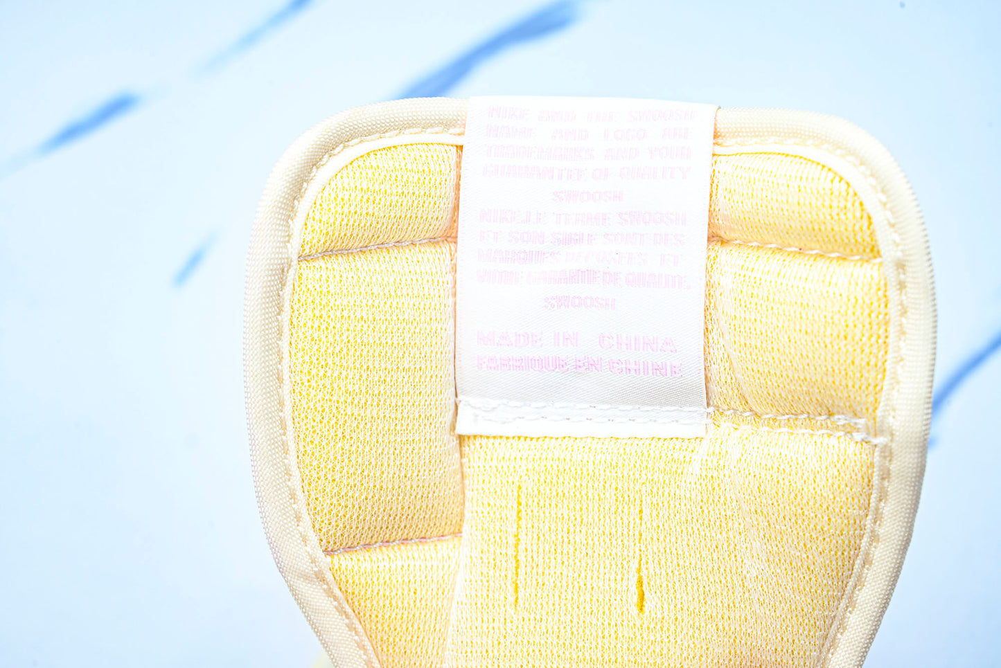 Travis Scott AJ1 Retro Low OG 'Muslin Shy Pink'