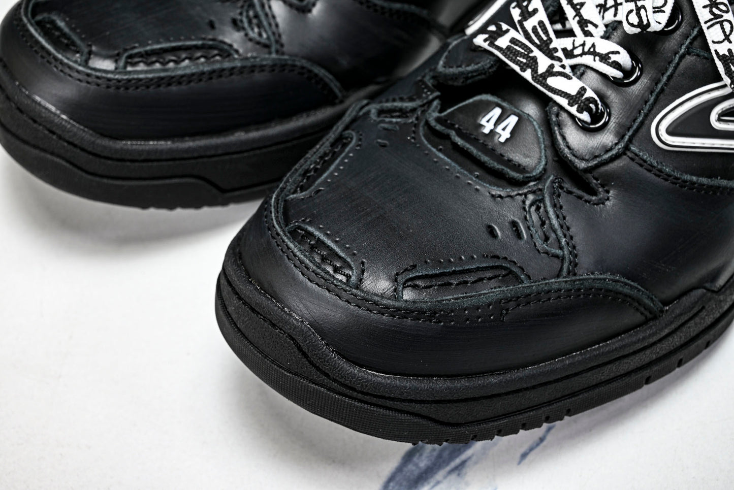 Вalenciaga Hamptons Worn-Out Sneaker 'Black'