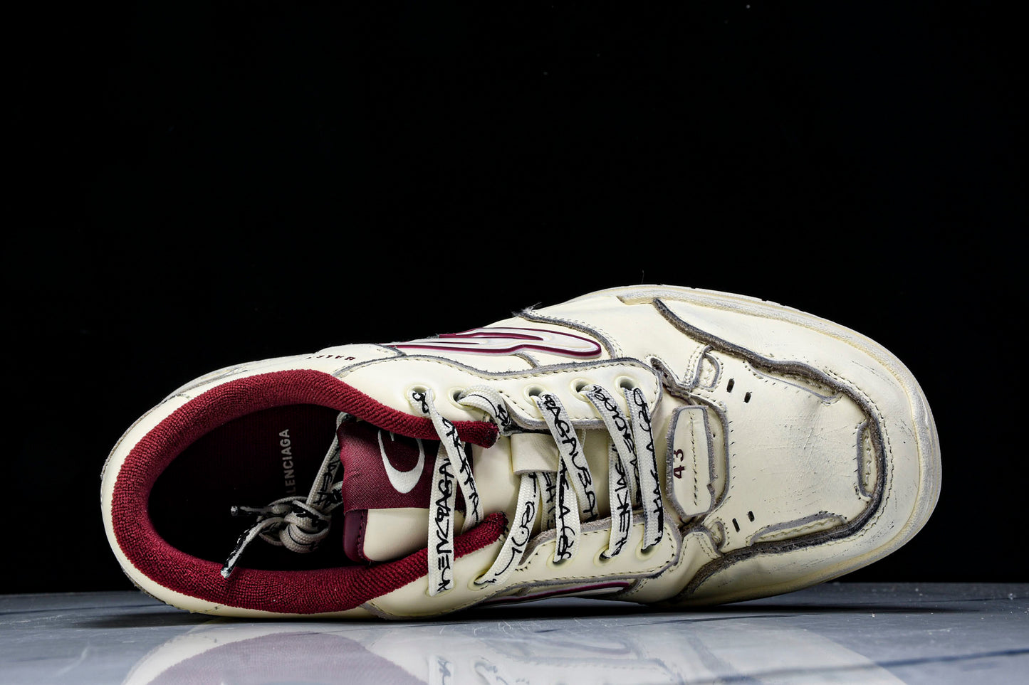 Вalenciaga Hamptons Worn-Out Sneaker 'Off-White Red'