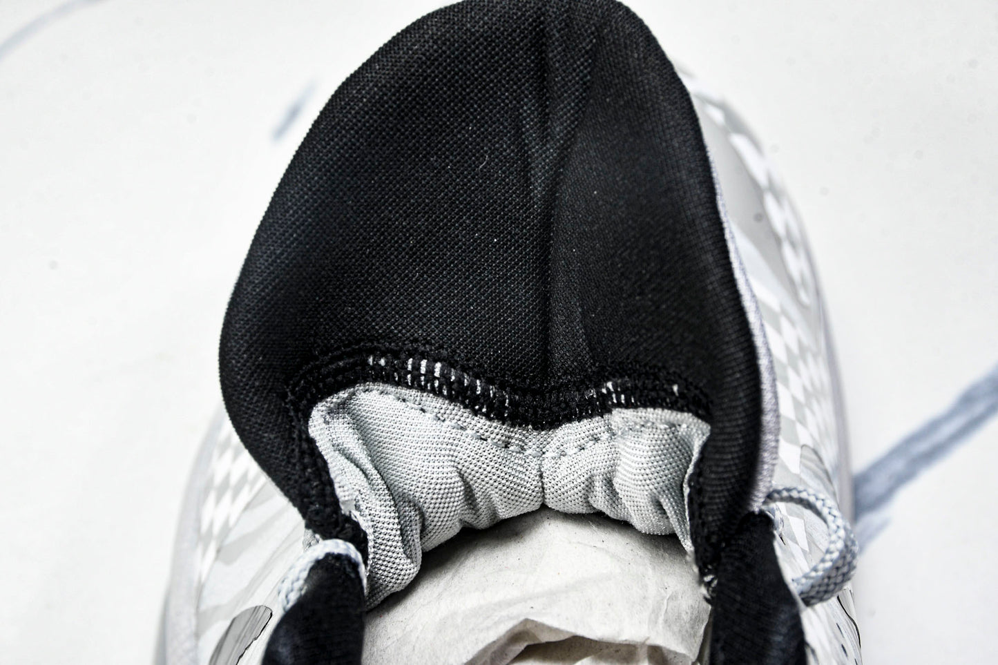 Kobe 5 Protro Demar Derozan PE 'Zebra'