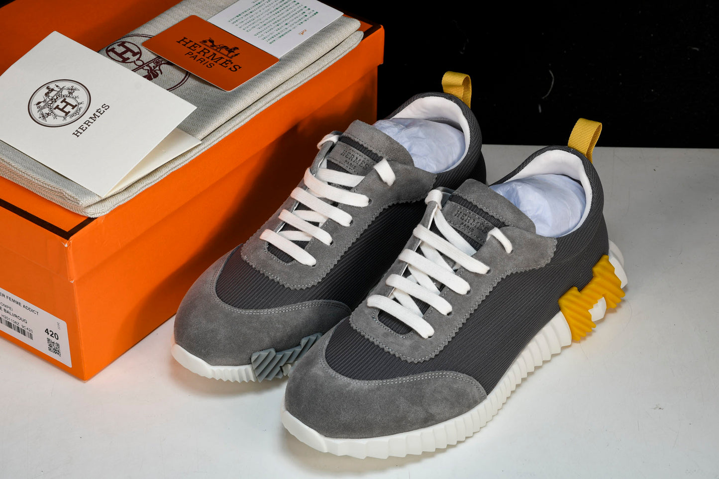 Hermès Bouncing Sneaker 'Gris Jaune'