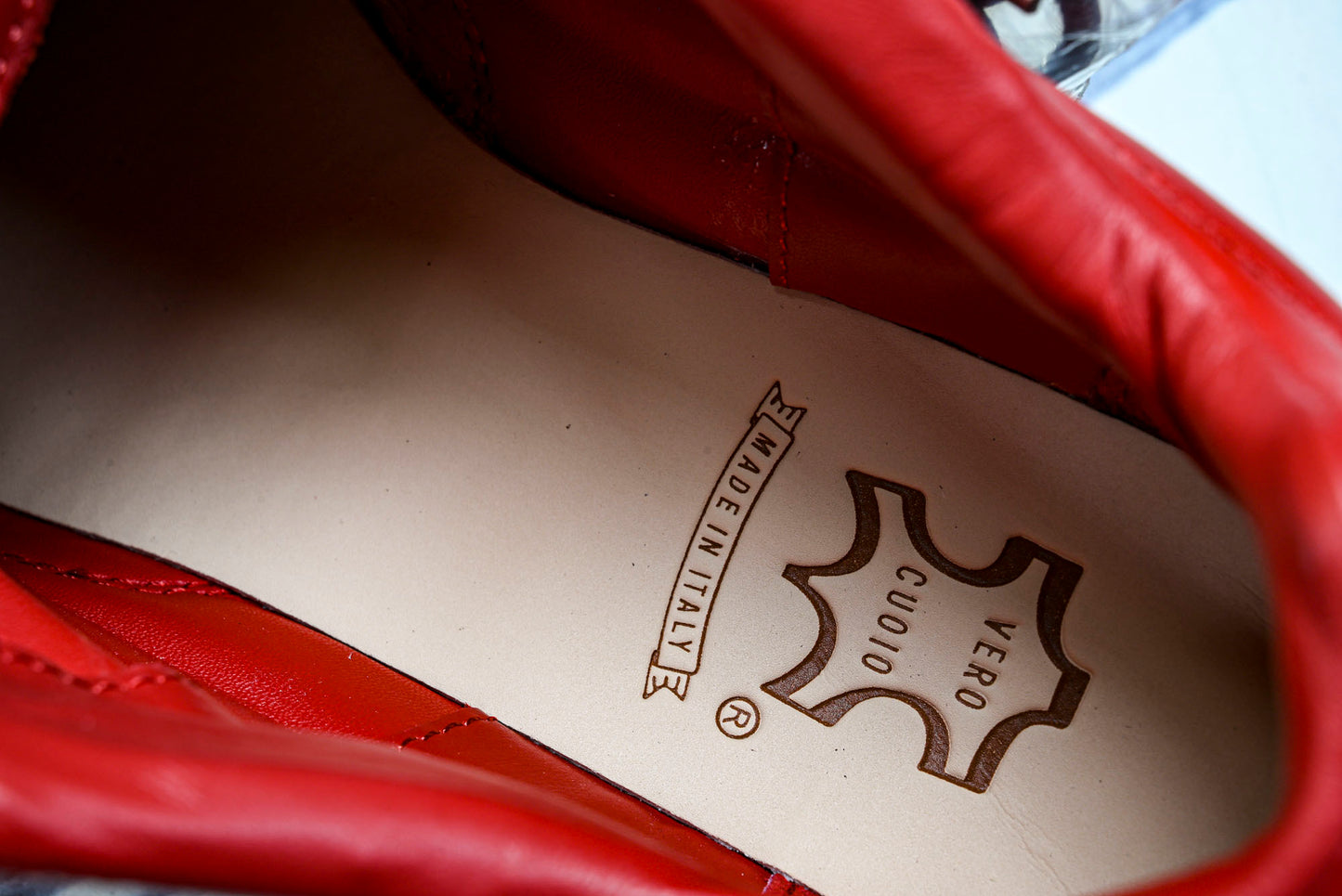 Supreme x AM95 Lux 'Gym Red'