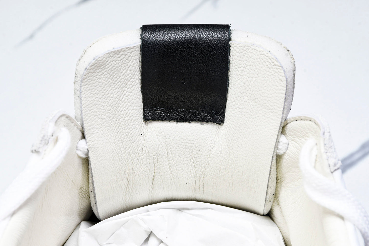 Loewe Ballet Runner 2.0 'White Black'