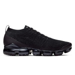 Low Top Mesh Air Cushioned Sports Shoe in Black