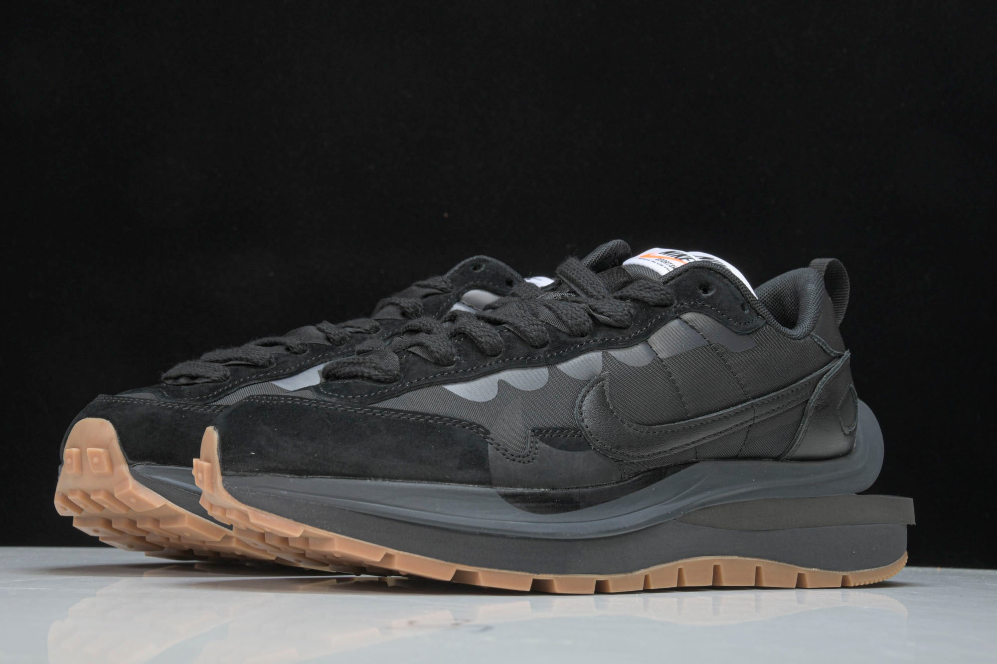 Sacai VaporWaffle ‘Black Gum’