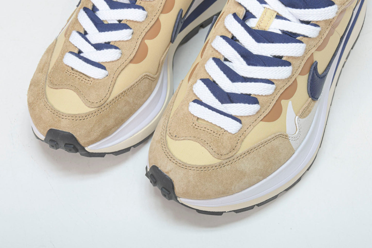 Sacai VaporWaffle ‘Sesame’
