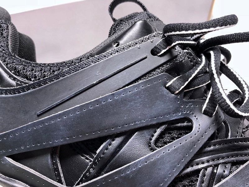 Track Trainer 'Black Glow'