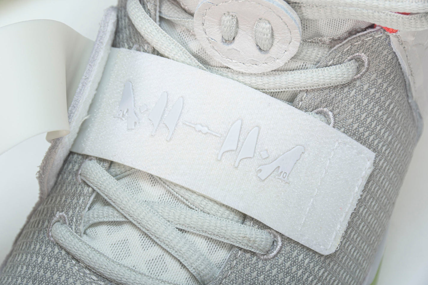 Yzy 2 NRG 'Pure Platinum'