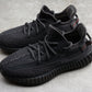 Yzy Boost 350 v2 Black Non-Reflective