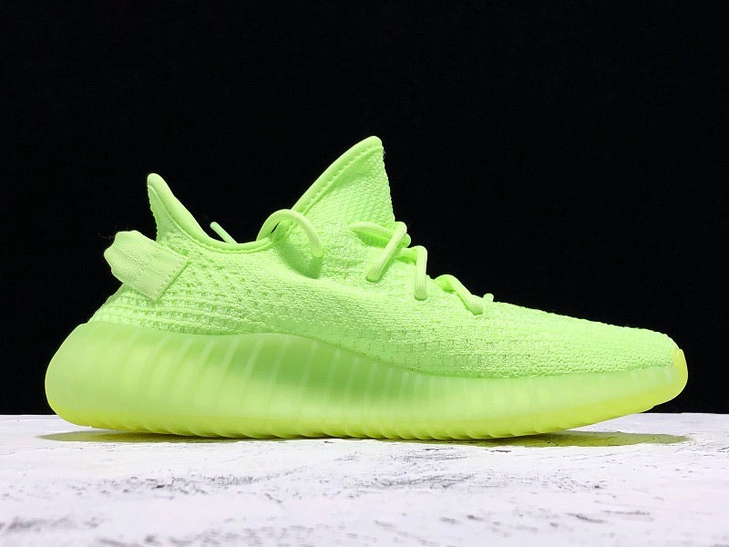 Yzy Boost 350 v2 Glow