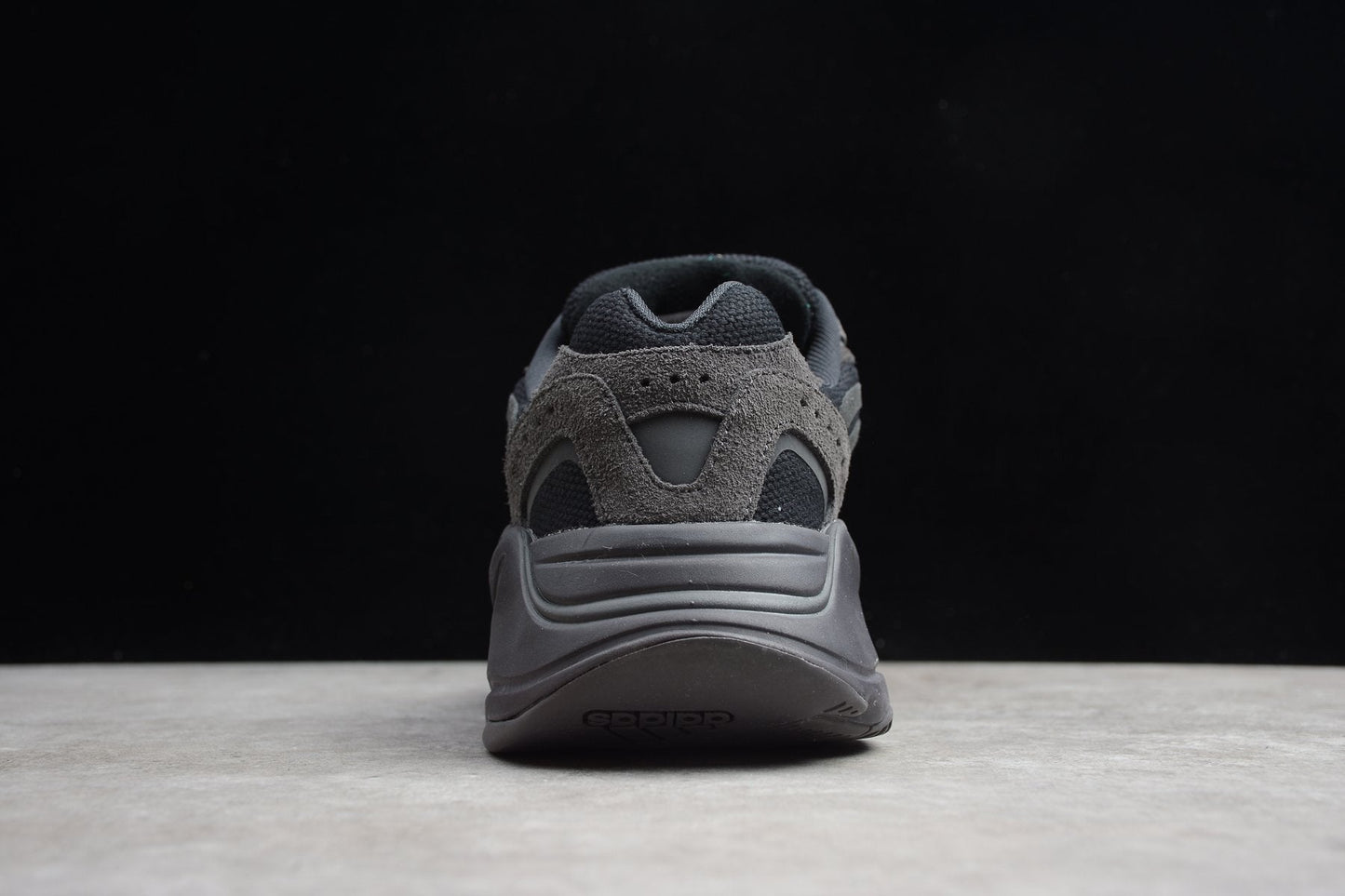 Yzy Boost 700 V2 Vanta